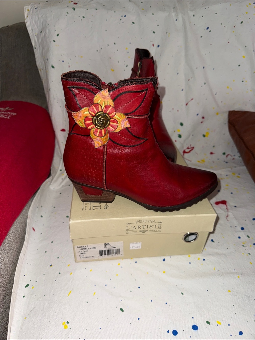 L'ATISTE Red Leather Western Ankle Boots with Floral Accent - Picture 2 of 5